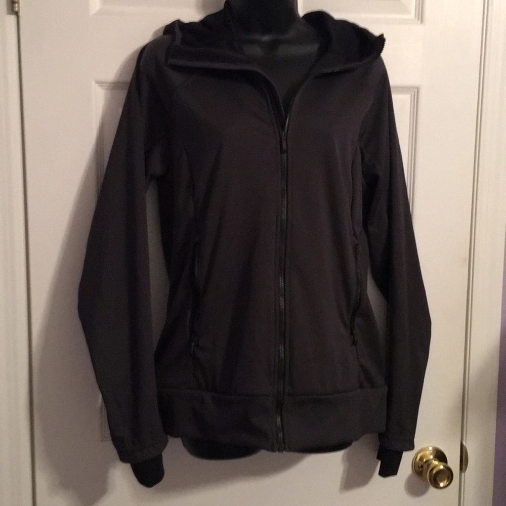 Adidas water repellent running jacket large NWT